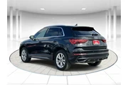 $21140 : Audi Q3 2022 AWD quattro S l thumbnail