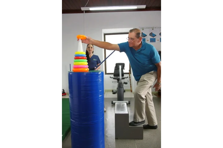 TERAPIA FISICA EN ADULTO MAYOR image 1