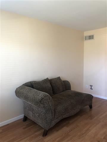 $950 : Cuarto de Renta en Anaheim image 4