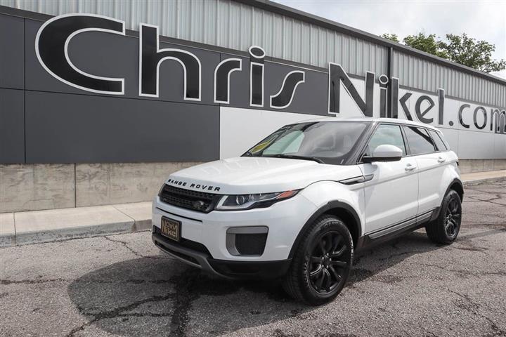 $17988 : 2017 Range Rover Evoque SE image 1