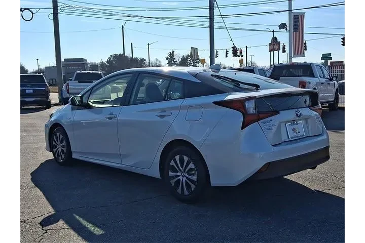 $26142 : Toyota Prius 2022 AWD Nights image 4