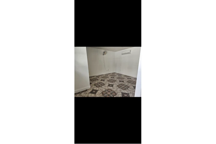 $1500 : Efichensi image 3