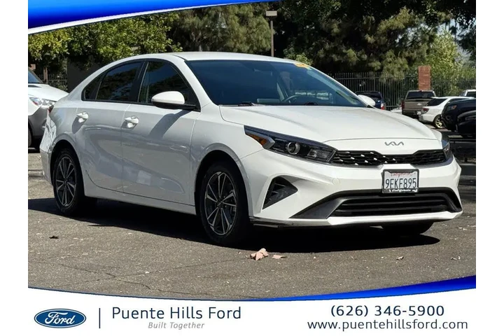 $20658 : Kia Forte 2023 LX 4dr Sedan image 1
