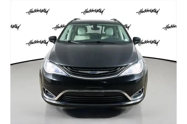 $22525 : Chrysler Pacifica Hybrid 201 image 2