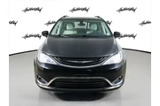 $22525 : Chrysler Pacifica Hybrid 201 thumbnail