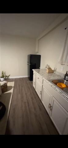 $1300 : Beautiful studio in good area image 3