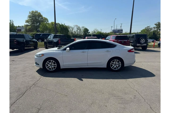 $7850 : 2016 Fusion 4dr Sdn SE FWD image 5
