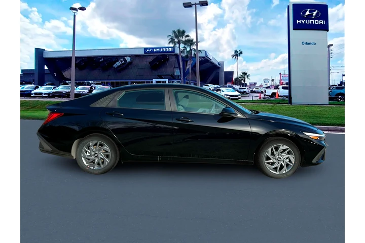 $21593 : Hyundai ELANTRA Hybrid 2025 image 9