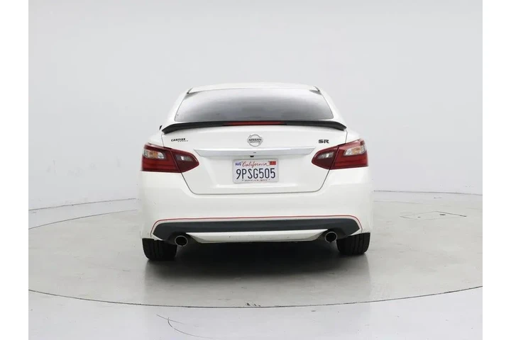 $12599 : Nissan Altima 2017 2.5 SR 4d image 6