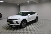 $28995 : Chevrolet Blazer 2023 AWD LT thumbnail