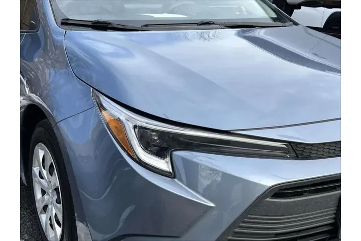 $22699 : Toyota Corolla Hybrid 2023 A image 9