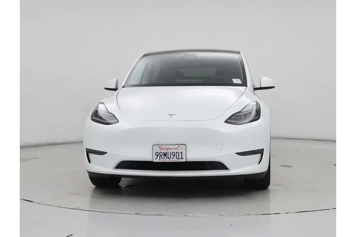 $39998 : Tesla Model Y 2025 Long Rang image 5