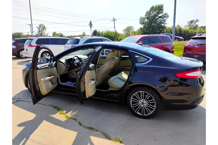 $6999 : 2013 Fusion SE image 9