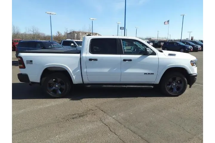 $37717 : Ram 1500 2023 4x4 Big Horn 4 image 7