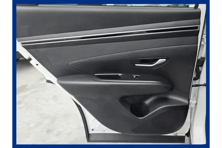 $23411 : Hyundai TUCSON 2023 AWD SEL image 9