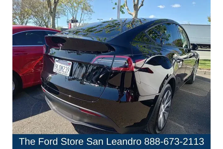 $36950 : Tesla Model Y 2024 AWD Long image 6