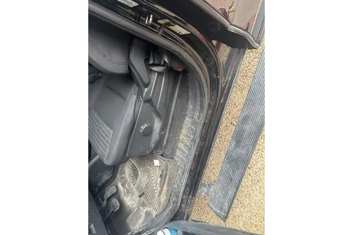 $32903 : Ford F-150 2023 4x2 XL 4dr S image 8