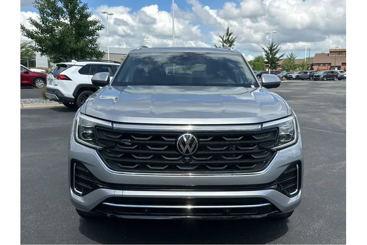 $39578 : 2024 Atlas Cross Sport 2.0T S image 7