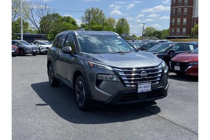 $18444 : Nissan Rogue 2025 AWD SV 4dr image 4