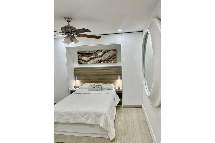 $1500 : Efficency con vista al Lago image 7