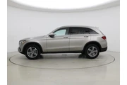 $30998 : Mercedes-Benz GLC 2022 GLC 3 thumbnail