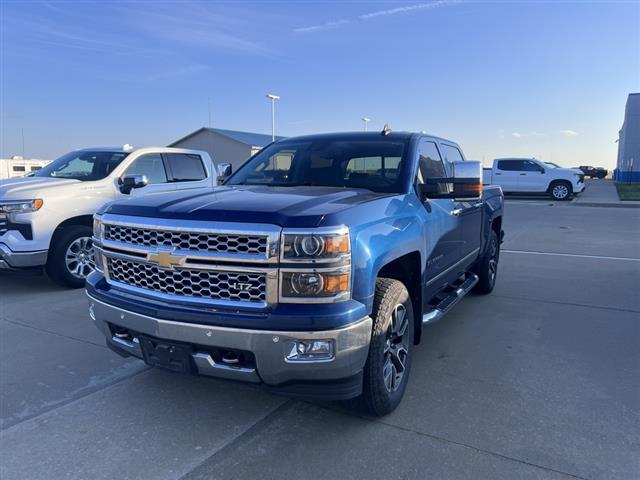 $27653 : Pre-Owned 2015 Silverado 1500 image 1