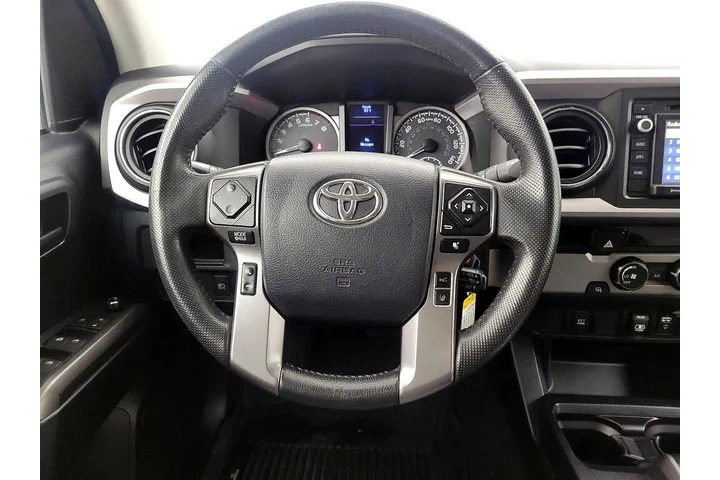 $27998 : Toyota Tacoma 2018 4x2 TRD S image 10