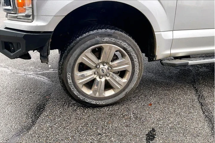 $22891 : Ford F-150 2019 4x4 XLT 4dr image 4