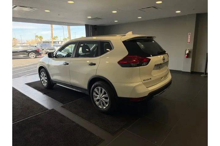 $14484 : Nissan Rogue 2017 S 4dr Cros image 7