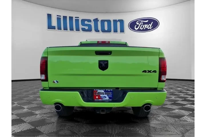 $28500 : Ram 1500 2017 4x4 Sport 4dr image 3