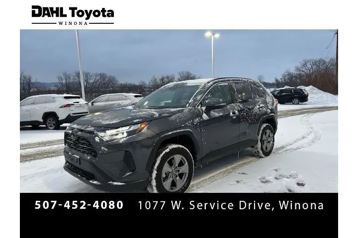 $32335 : Toyota RAV4 2025 AWD XLE 4dr image 1