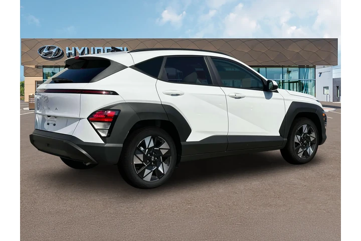 $21777 : Hyundai KONA 2024 SEL 4dr Cr image 8