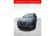 $22099 : Nissan Rogue 2025 AWD SV 4dr thumbnail