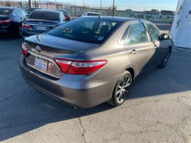 $10995 : 2015 TOYOTA CAMRY2015 TOYOTA image 9