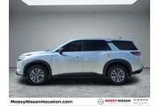 $24095 : Nissan Pathfinder 2023 S 4dr thumbnail