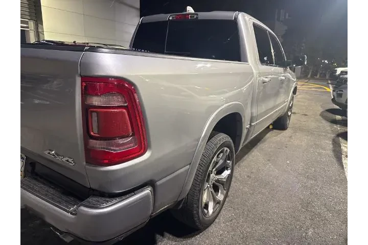 $28598 : Ram 1500 2019 4x4 Limited 4d image 4