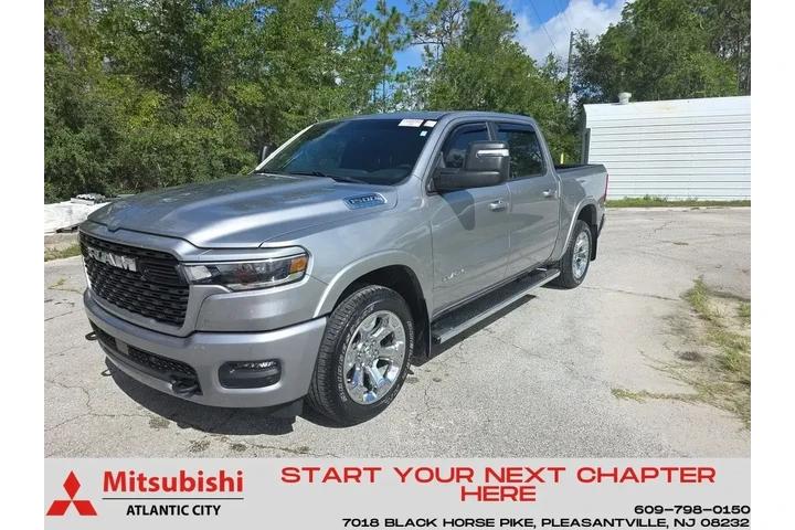 $38450 : Ram 1500 2025 4x4 Big Horn 4 image 1