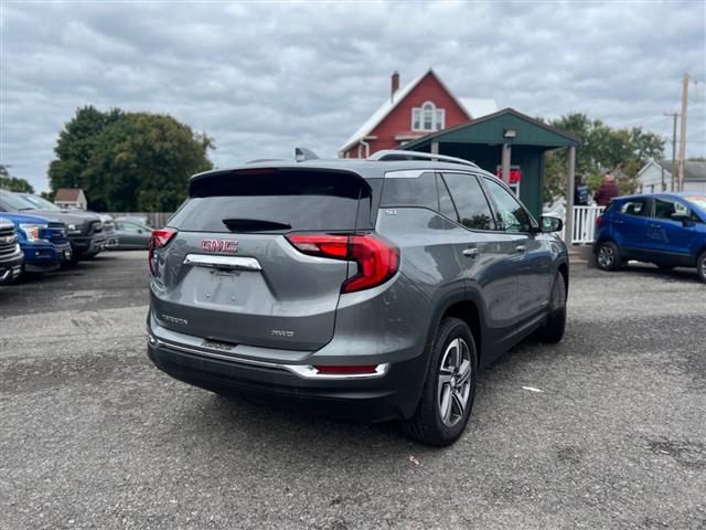 $17990 : 2021 GMC Terrain image 4