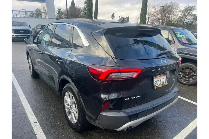$22988 : Ford Escape 2023 Active 4dr image 8