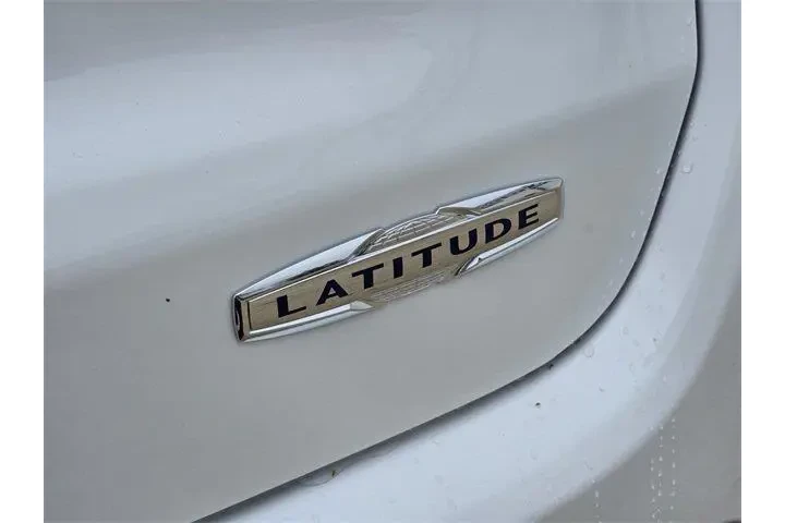 $30990 : Jeep Compass 2026 4x4 Latitu image 8