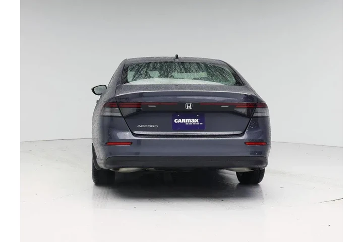 $28998 : Honda Accord 2025 LX 4dr Sed image 6