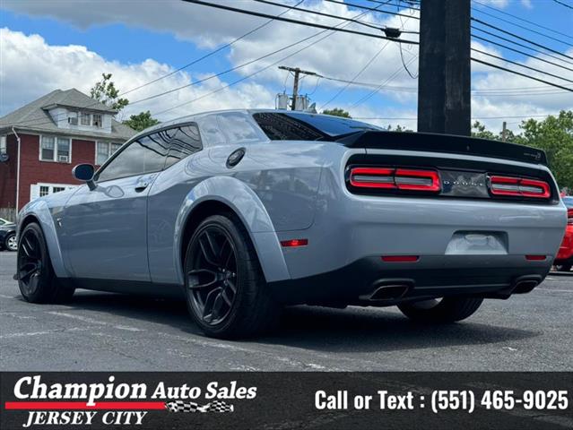 Used 2021 Challenger R/T Scat image 10