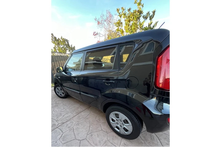 $4300 : 2013 KIA Soul - Base image 7