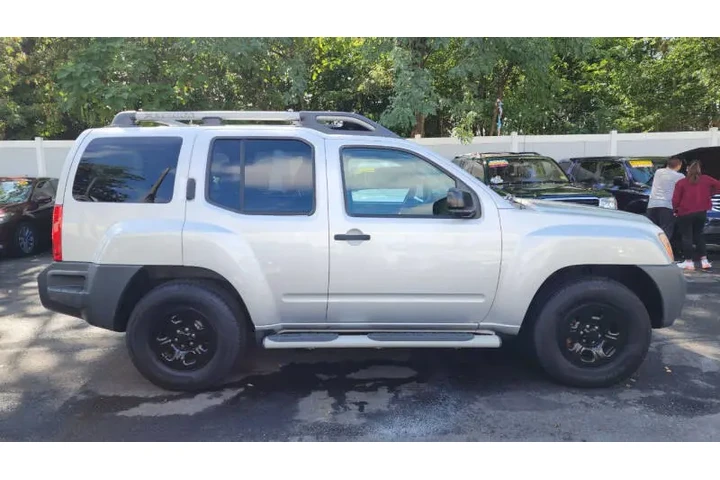 $9499 : 2012 Xterra X image 5