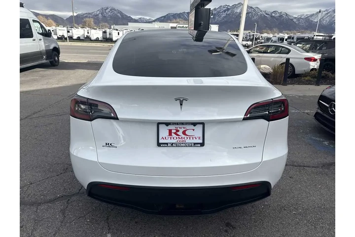 $29910 : 2023 Model Y Long Range image 7