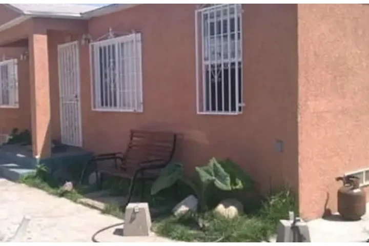 $1099 : Welcome to your spacious 1 bed image 1