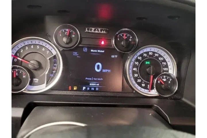 $27192 : Ram 1500 Classic 2022 4x4 SL image 9