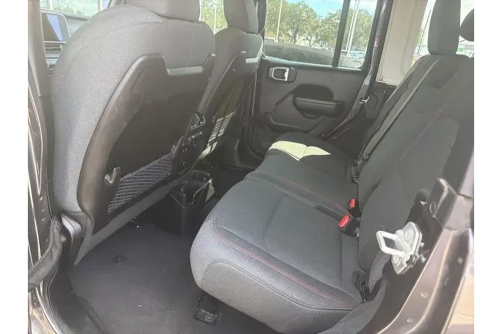 $36191 : Jeep Wrangler 2024 4x4 Rubic image 8