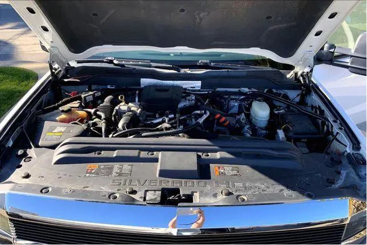 $37985 : Chevrolet Silverado 2500HD 2 image 9