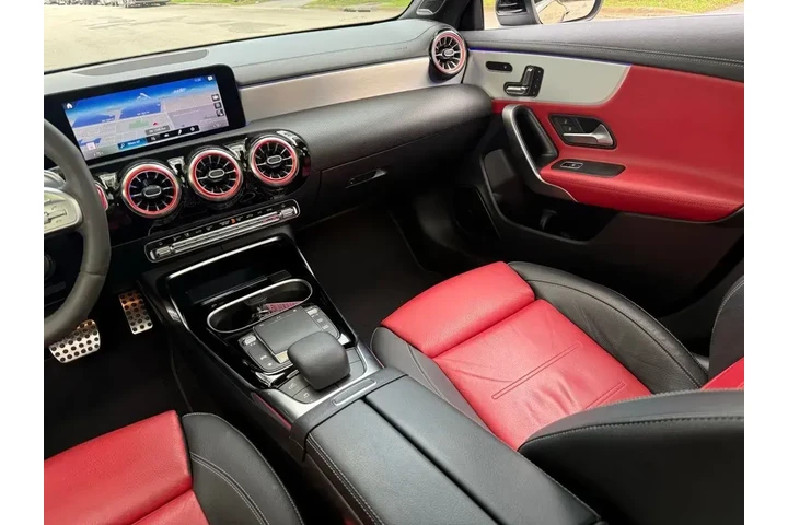 $39997 : Mercedes-Benz CLA 2023 AWD A image 9